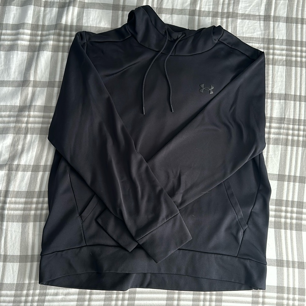 Men’s Size L Under Armour Hooded Sweatshirt (could also be for females)